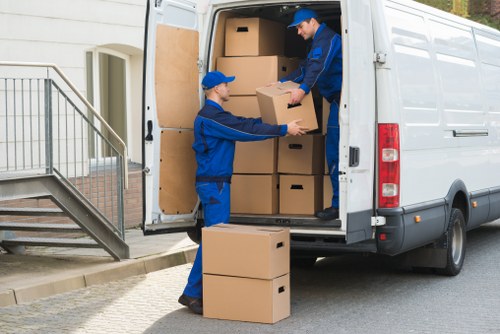 Local movers planning access and parking for a Docklands relocation
